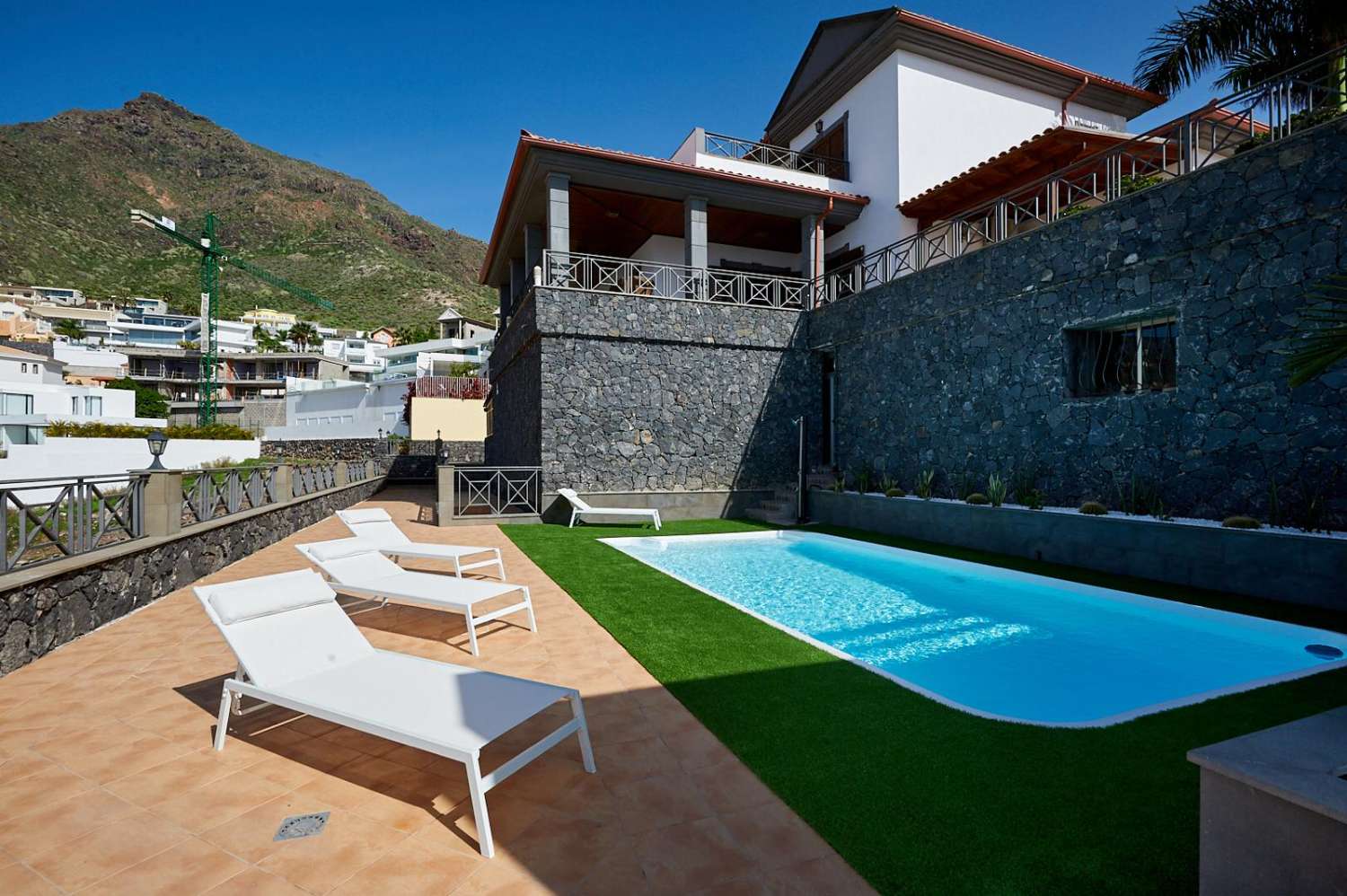 Preciosa Villa en Roque del Conde Costa Adeje